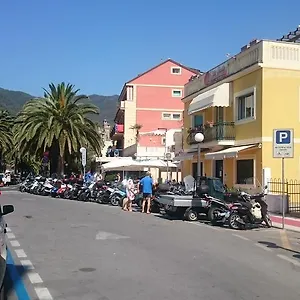 Appartamento Giulia, Moneglia
